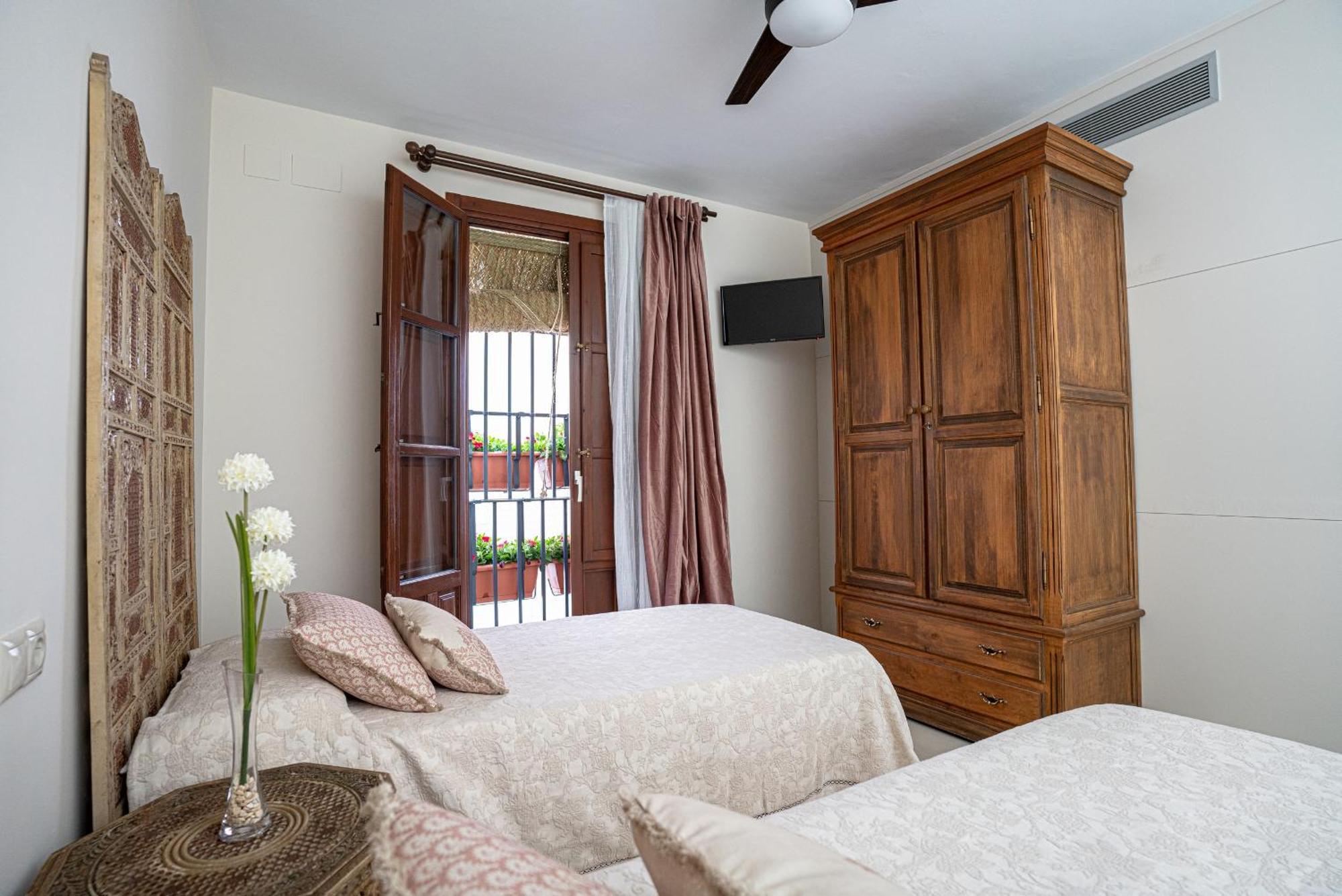 Casa La Mezquita Con Parking Gratis Villa Cordoba Luaran gambar